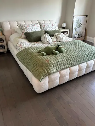 Fully Custom Made Elegant Modern Design King Size Comfortable Bed ,Hydraulic Storage Can be Installe