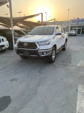Toyota Hilux Double Cab DLS 2025 GCC Specs هايلوكس 2025 الفطيم اوتوماتيك ديزل