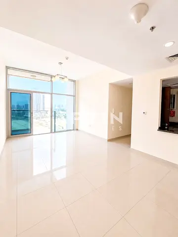 Spacious 2 BHK with Balcony | AED 62K | 1 Payment