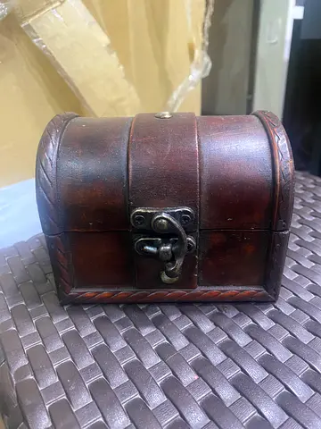 Wooden treasure box 12cm length,9cm height