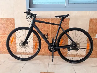 Scott Metrix 20 flat-bar road and commuter bike Medium frame
