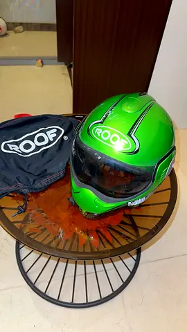 ROOF Full-Face Motorcycle Helmet - Green (Used)