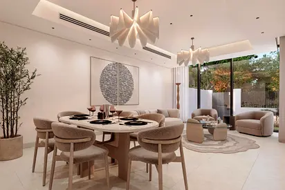 5BR Standalone Villa |Driver & Maid Rooms|Freehold