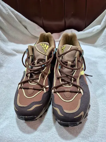 Adidas Hoverturf Plant and Grow