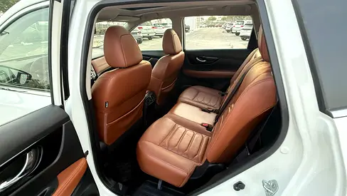 2018 Nissan X-TRAIL 缩略图 17