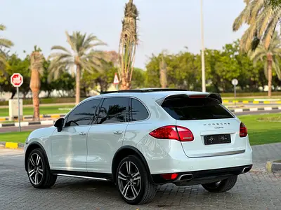 2014 Porsche CAYENNE — миниатюра 19