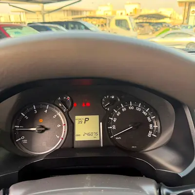 2019 Toyota PRADO — миниатюра 8