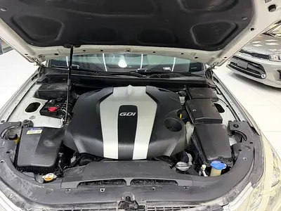 2014 Hyundai GENESIS — фото 10