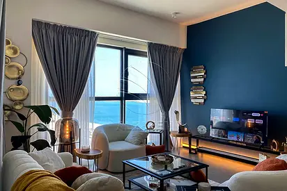 √ HOT Seaview+Luxuriously Furnished | Tenanted √