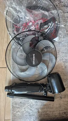 Olsenmark Pedestal Fan