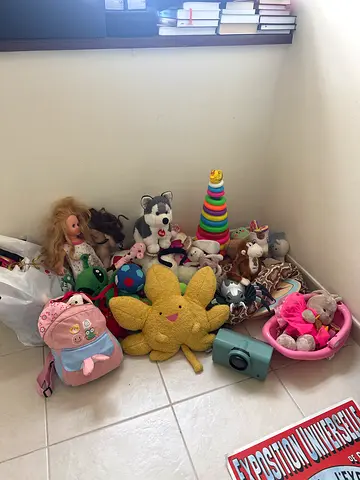 Bundle of mixed plush toys, dolls and accessories - good condition