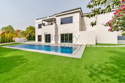 6BR + Study | Upgraded Corner Villa + Pool, Vastu