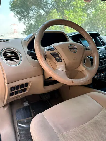 2015 Nissan PATHFINDER 缩略图 14