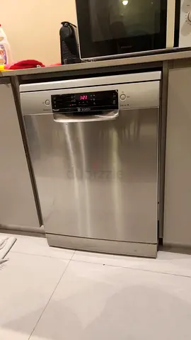 Bosch series 4 three racks dishwasher