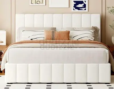 New style luxury king size bed with Madial matress available