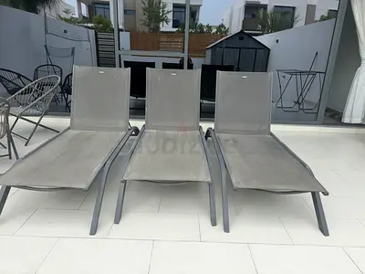 Sun loungers