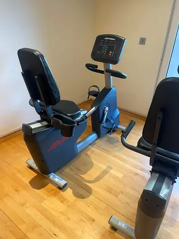 Recumbent Life Fitness