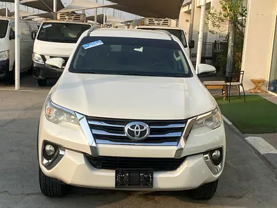 Toyota Fortuner 2020 White EX