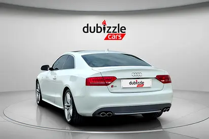 صورة 8 لـ 2011 AUDI S5
