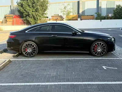 2017 Mercedes-BENZ E-CLASS 照片 3