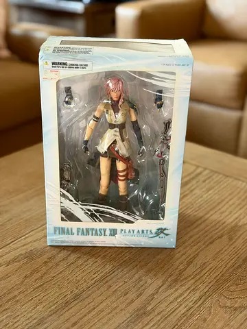 Final Fantasy XIII Play Arts Kai Lightning action figure (boxed)