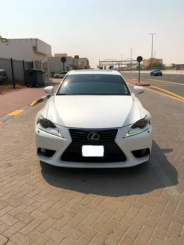 صورة 2 لـ 2014 Lexus IS-SERIES