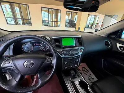 2017 Nissan PATHFINDER 缩略图 7