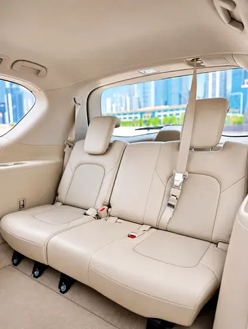 2015 Infiniti QX80 — фото 13