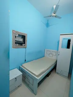 PARTITION ROOM AVAILABLE IN SHABIYA 12