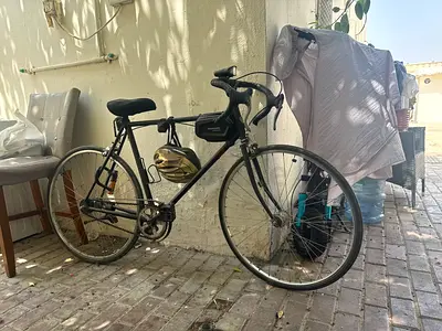 Used road bike with drop bars — reliable commuter/restoration project