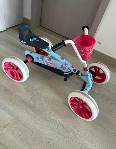 Berg, Little girl's four-wheel balance bike with front basket — good condition