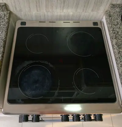 Nobel freestanding electric cooker with glass-ceramic hob and oven