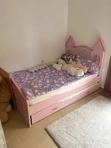 Pink Castle Kids Bed with Trundle