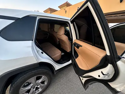 2024 Toyota RAV 4 照片 8