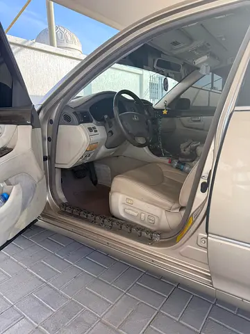 2001 Lexus LS-SERIES 照片 5