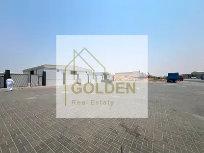 فرصة مميزة لاستئجار مستودع واسع مع حوطه خاصة في موقع صناعي استراتيجي، مناسب للتخزين والأنشطة الصناعية واللوجستية، مع مساحة خارجية ممتازة للتحميل والتنزيل ودخول وخروج الشاحنات.