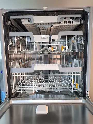 Brand new dishwasher Miele 7 series latest model never used delivery with warranty