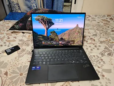 Asus ZenBook 14 OLED Touch