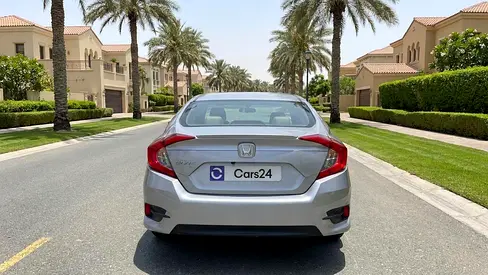 صورة 4 لـ 2020 Honda CIVIC