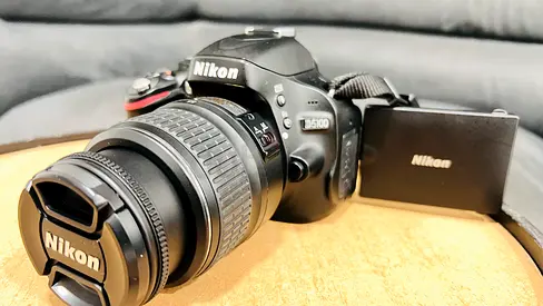 Nikon D5100 DSLR Camera with Nikon Lens 18-55 & 55-200 with very low shutter count 4500