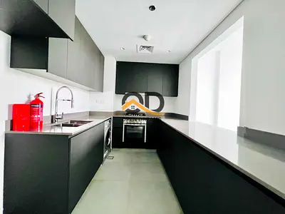 Like-New 1BHK in Tiraz | Closed Kitchen | Huge Layout | Hot Deal AED 58K!