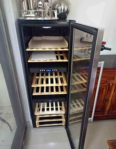 Hoover 72 bottle dual zone wine fridge