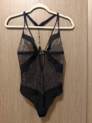 Black women's bodysuit (size XS / S)