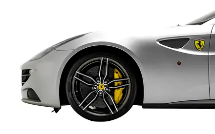 2015 Ferrari FF — фото 6