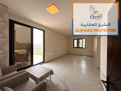 Second tenant, fully furnished private rooftop apartment with a separate children's garden, organiz
