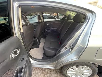 صورة 9 لـ 2013 Nissan VERSA
