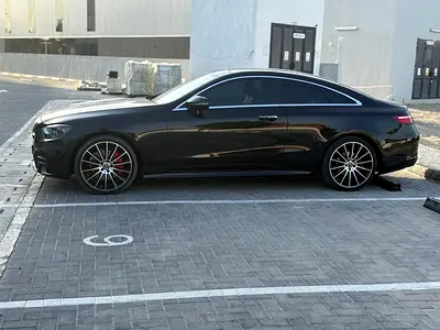 2017 Mercedes-BENZ E-CLASS 照片 6