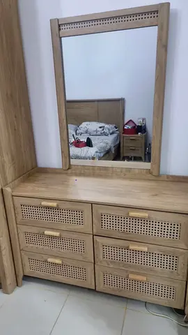 6-drawer wooden dresser with mirror - light oak finish