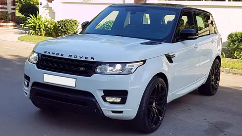 AWESOME RANGE ROVER SPORT •• POWERFUL ENGINE •• GCC •• FULLY LOADED ••PANORAMIC