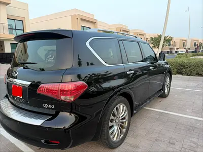 2016 Infiniti QX80 — фото 5